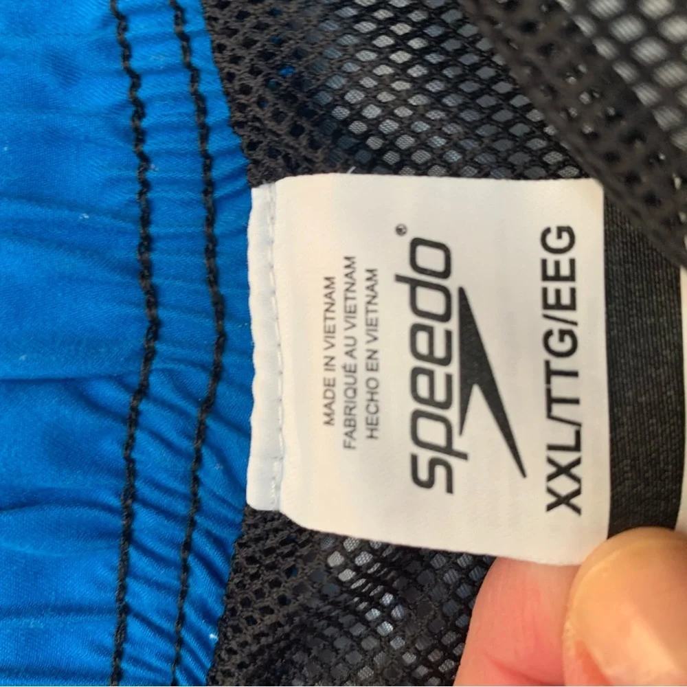 SPEEDO XXL Blue and Black Hawaiian Print Swim Shorts